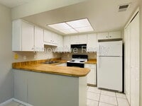 Building Photo - 108 Windtree Ln