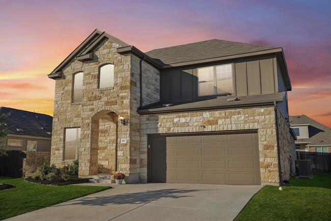 Primary Photo - 427 Bluejack Wy