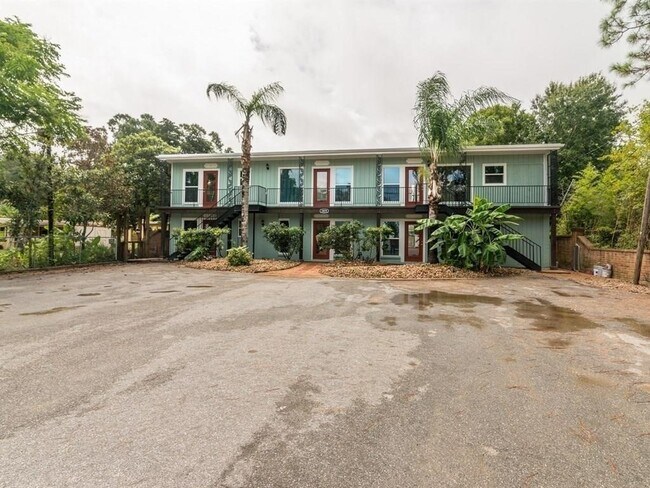 Building Photo - 1819 Cove Park Dr