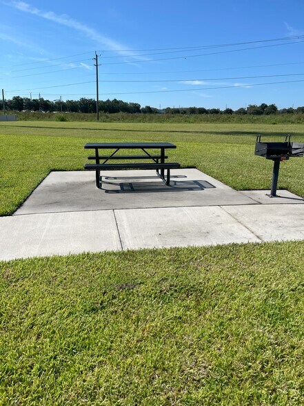 Building Photo - 3156 Emerald Acres Ln