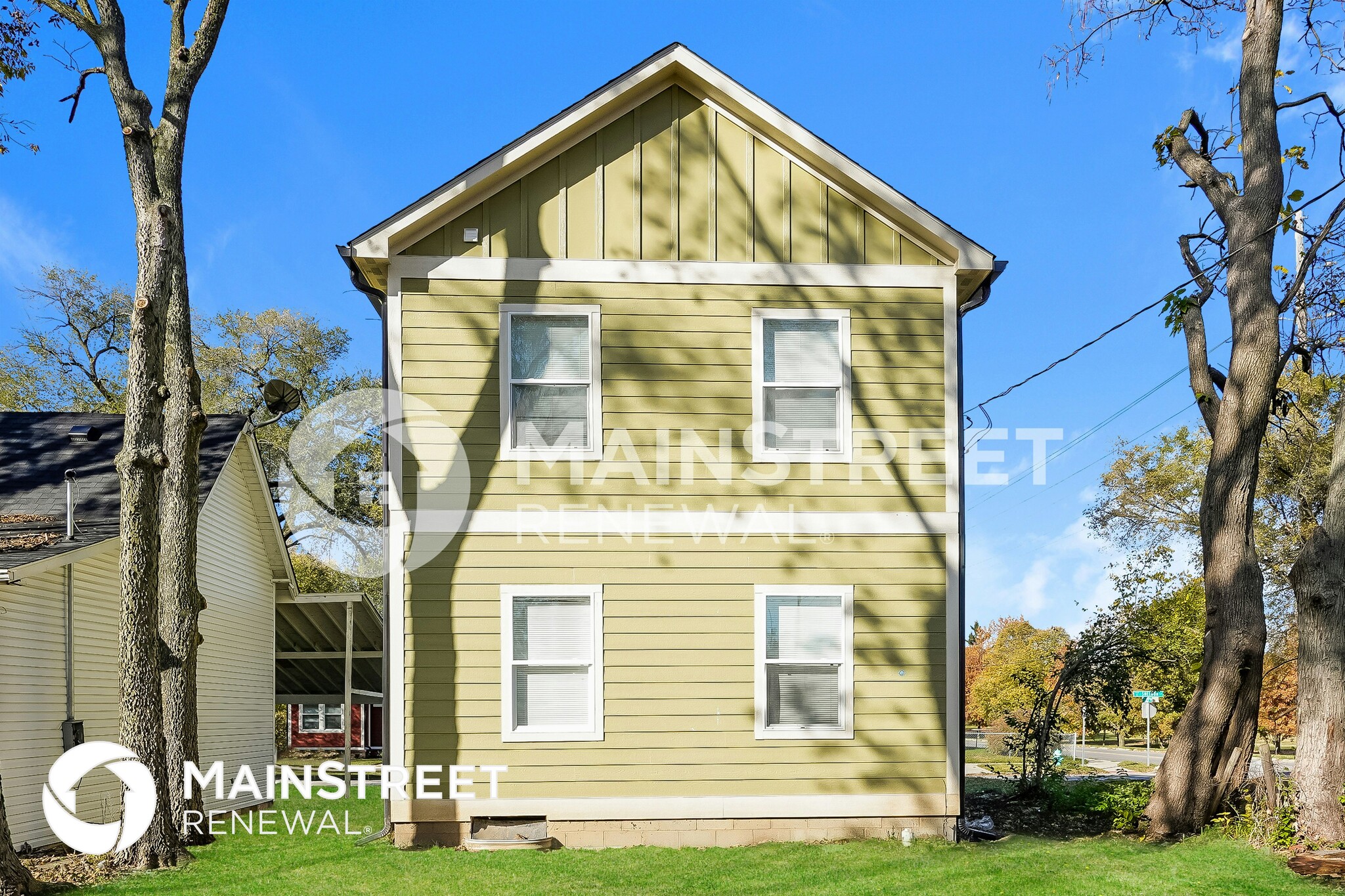 Building Photo - 2457 Sheldon St