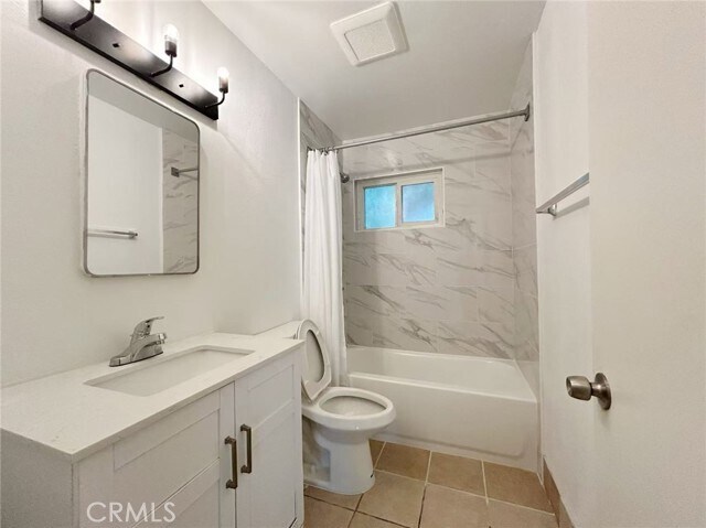 Building Photo - 1016 W El Morado Ct
