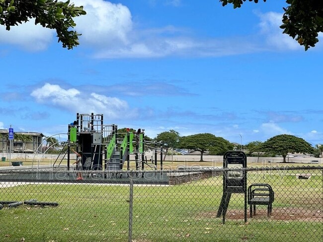 Building Photo - 91-1165 Keaalii Place