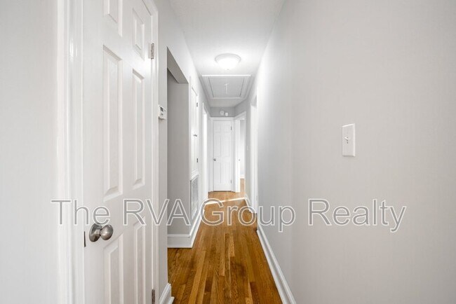 Building Photo - 2407 Bluefield St