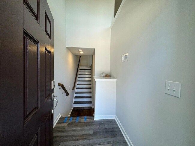 Building Photo - Charming 3BR Townhome in Wake Forest