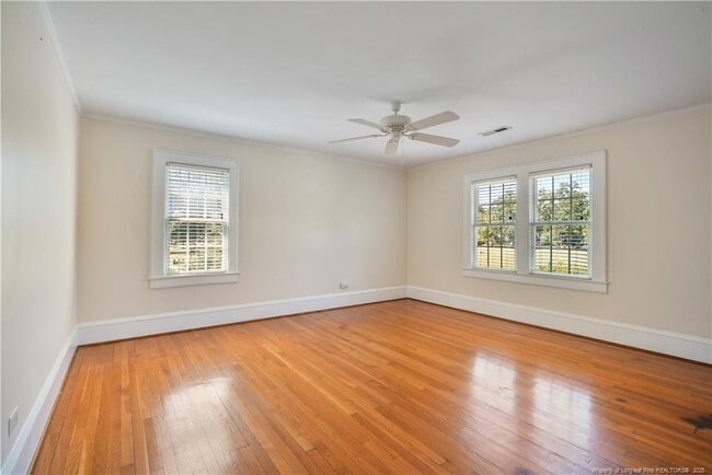 Building Photo - 717 Peden St