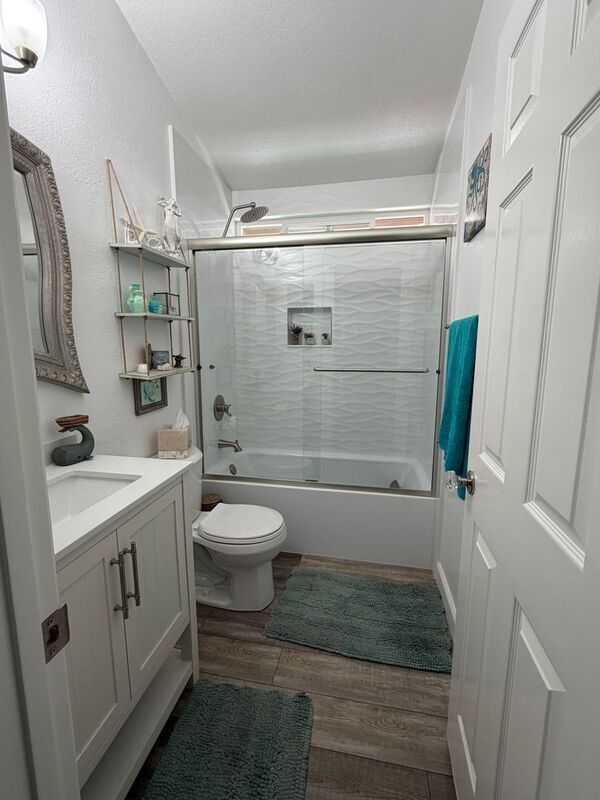 Building Photo - 3760 Via Cabrillo