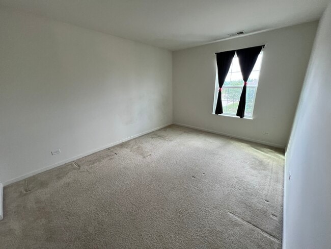 Building Photo - 4014 Pompton Ct