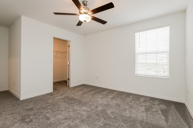 Building Photo - 13307 Sunset Sapphire Ct