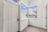 Building Photo - 911 - Office