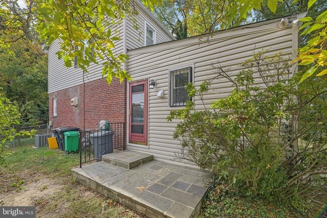 Building Photo - 6716 Conley Rd