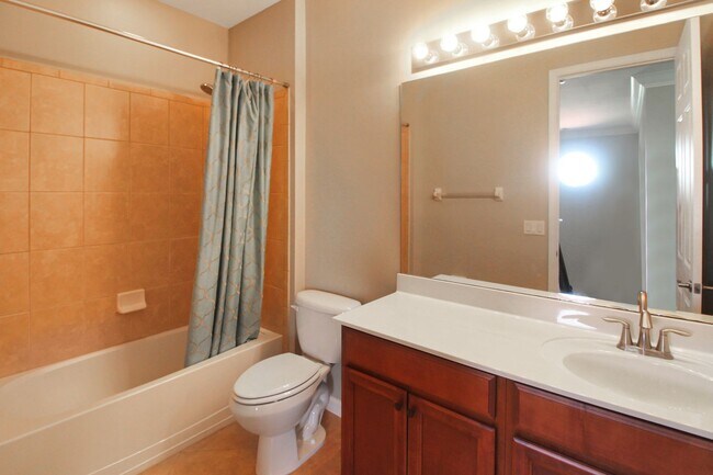 Building Photo - 1219 Cielo Ct