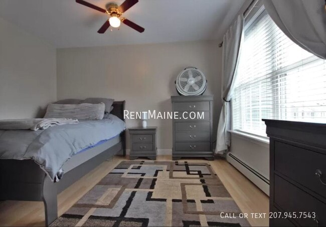 Building Photo - 20 River Village Dr