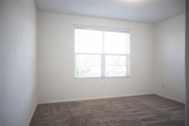 Building Photo - 423 Bluejack Wy