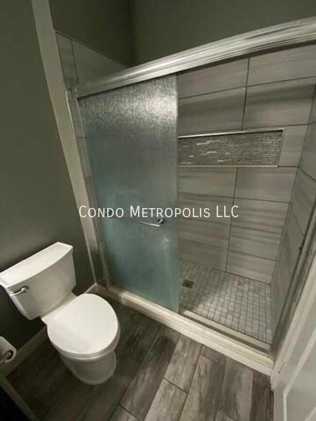 Building Photo - 2668 Robert Trent Jones Dr