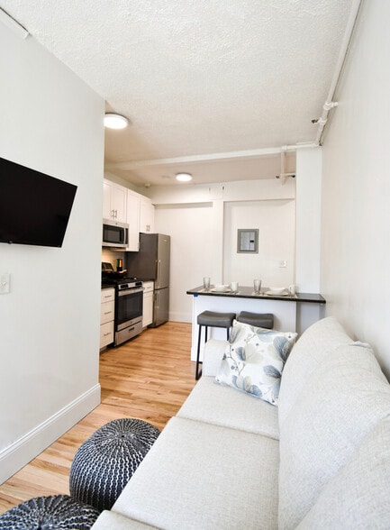 Building Photo - Westland & Hemenway Apartments