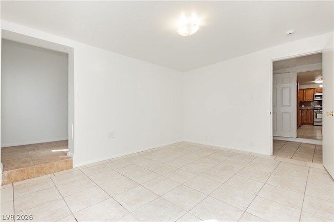 Building Photo - 3969 Manford Cir