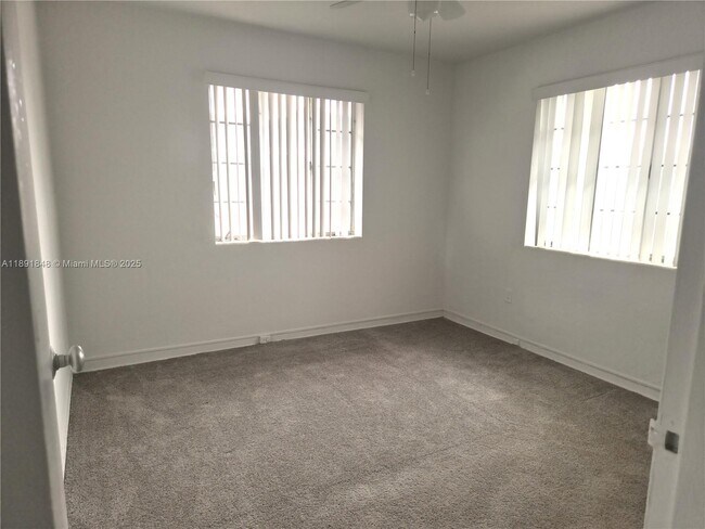 Building Photo - 1719 Gurtler Ct