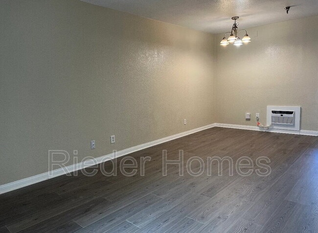 Building Photo - 5252 Orange Ave