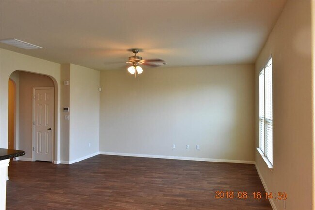 Building Photo - 12837 Snow Ln