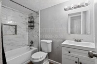 Building Photo - 14630 Edenglen Dr