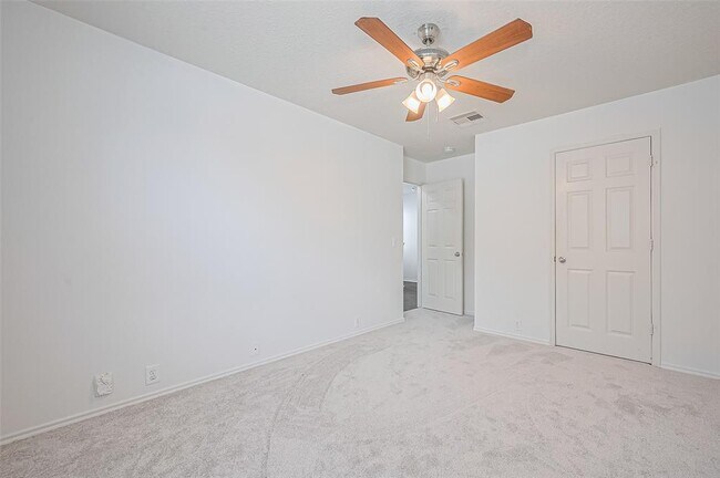 Building Photo - 18934 Sandelford Dr