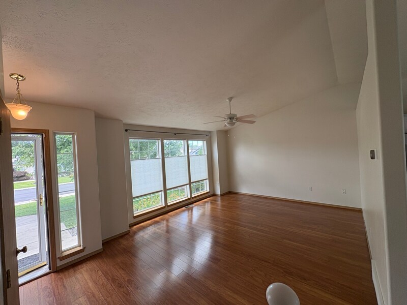 Building Photo - 19023 E Shannon Ln