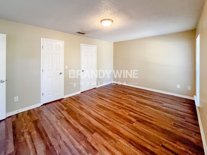 Building Photo - 8145 Mactavish Way W