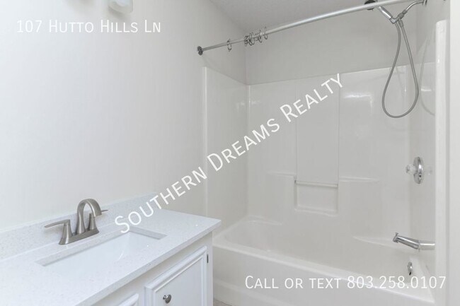 Building Photo - 107 Hutto Hill