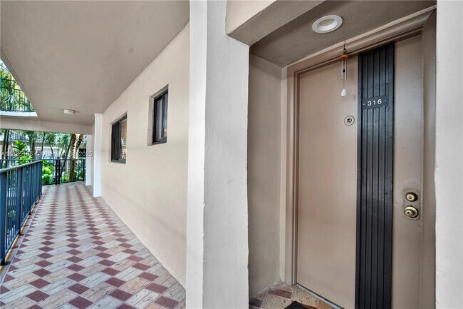 Building Photo - 8400 SW 133rd Avenue Rd