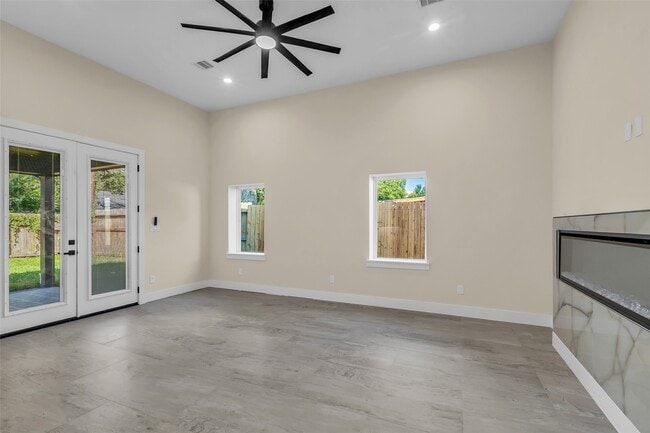 Building Photo - 9630 Vilven Ln