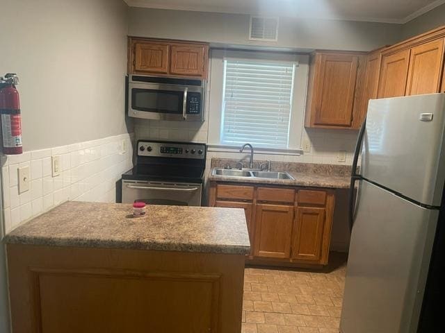 Building Photo - 1235 Vinton Ave