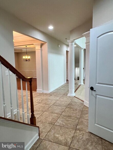 Building Photo - 44377 Stone Roses Cir