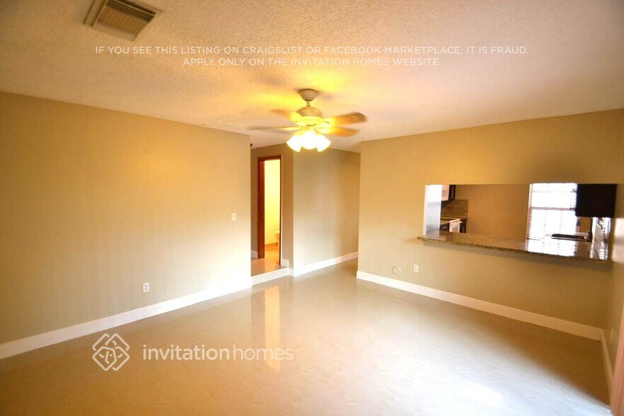 Building Photo - 15400 SW 59th St