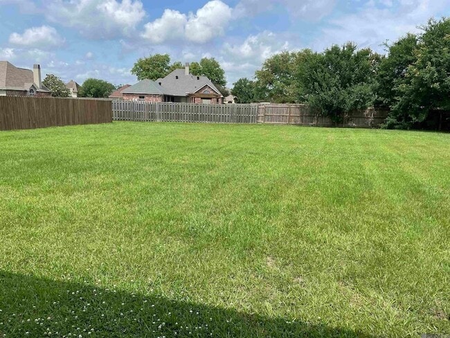 Building Photo - 36497 Stanton Hall Ave