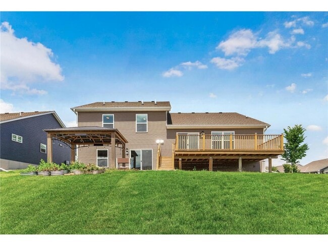 Building Photo - 18099 Heirloom Ct