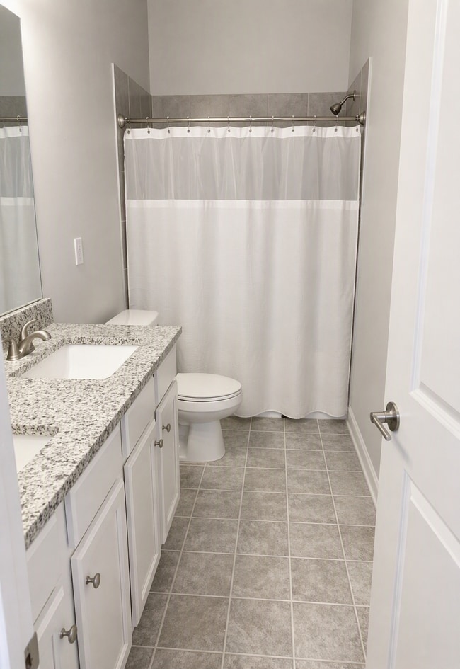 Building Photo - 3457 Sumersbe court