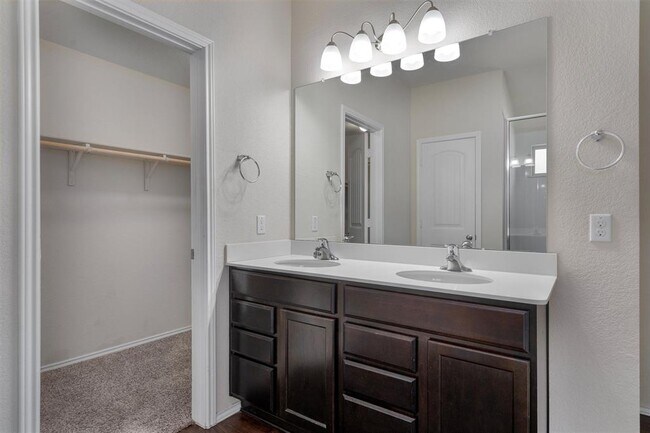 Building Photo - 122 Beth Ann Loop