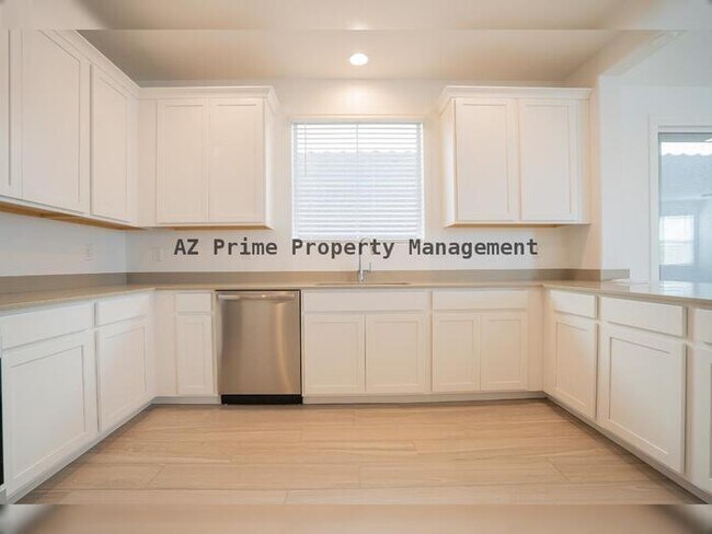 Building Photo - 2942 N 98th Ln