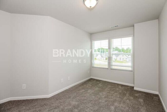 Building Photo - 963 Coosaw Pl