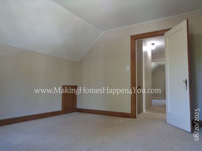 Building Photo - 2160 Trade St SE