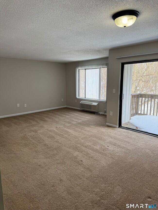 Building Photo - 175 Mill Pond Rd