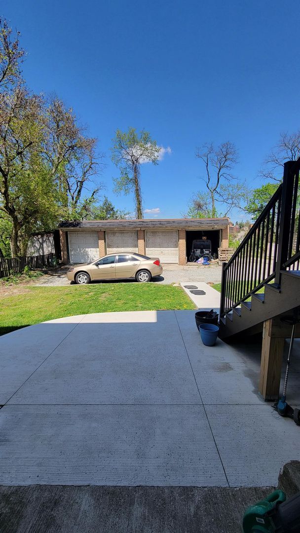 Building Photo - 226 Sunnyland Ave