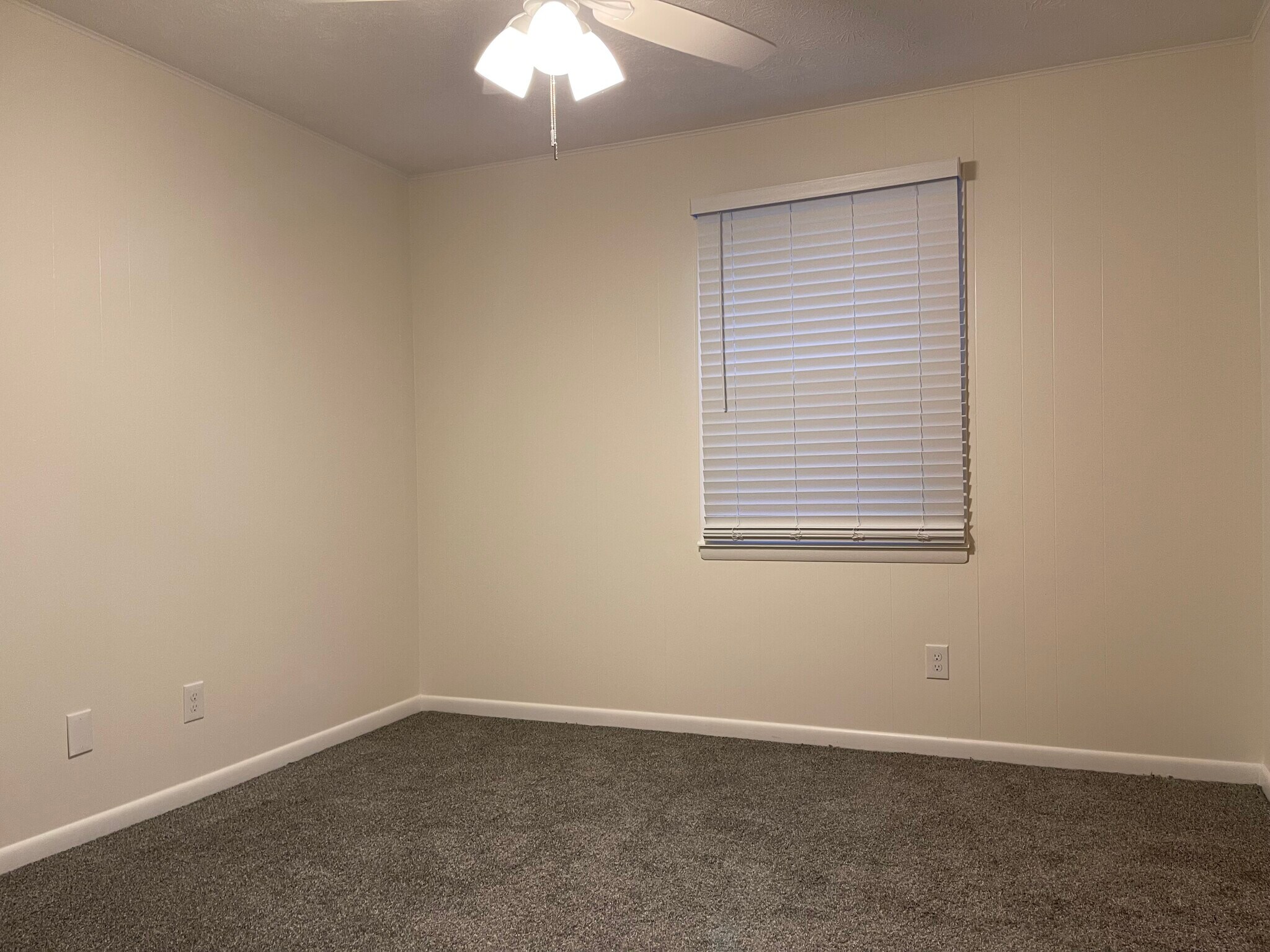 Large Bedrooms - 64 Webb Cove Rd