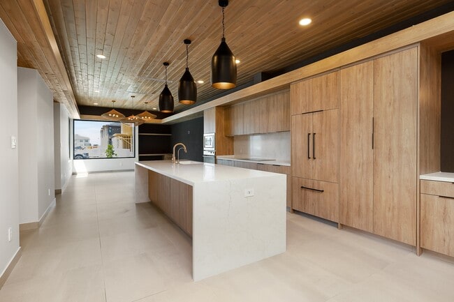 Building Photo - Carey Estates Lot 24
