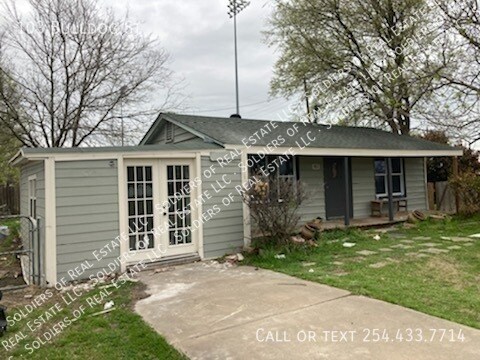 Primary Photo - 103 Bulldog St