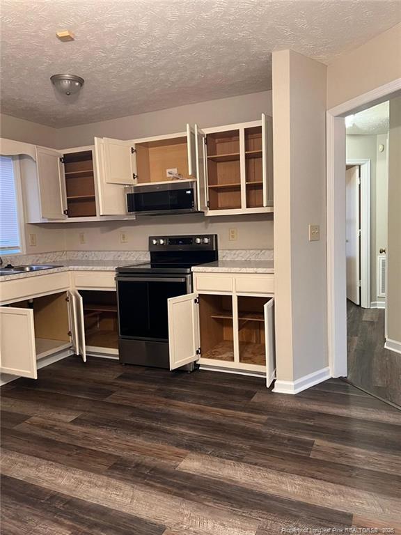 Building Photo - 6847 Torrance Ln