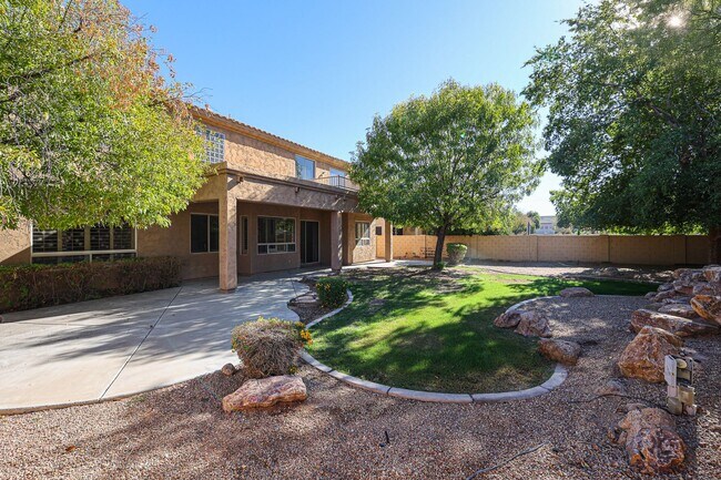 Building Photo - COMING SOON!! INCREDIBLE 5-BEDROOM 3 BATH, ALMOST 4000 SFT IN CORE CHANDLER