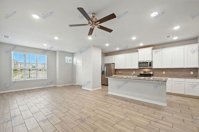 Building Photo - 2832 Baneberry Ln