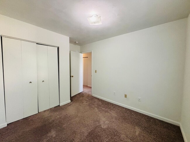 Building Photo - 1401 Christine Ct